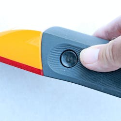 Väggscanner test: Tryck på knappen en gång och håll den inne, så kalibrerar Zircon och är redo att mäta Väggscanner test: Tryck på knappen en gång och håll den inne, så kalibrerar Zircon och är redo att mäta